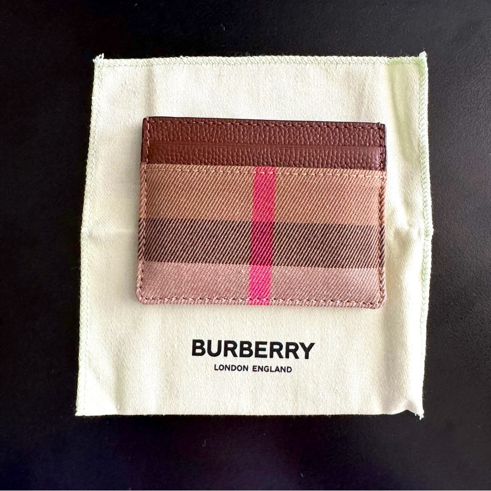Men’s Authentic Burberry card case